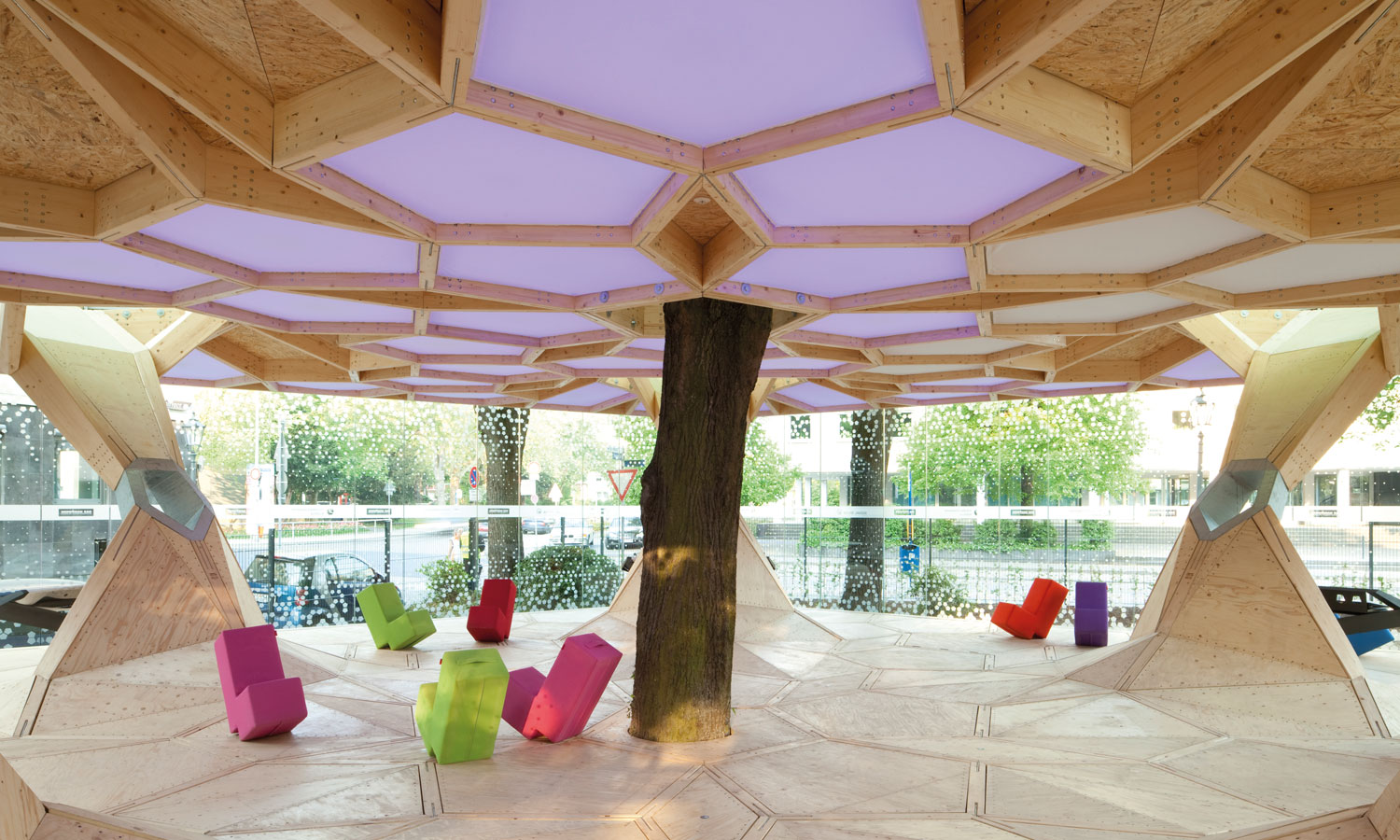 Konstruktion aus Brettschichtholz - Pavillon treehugger